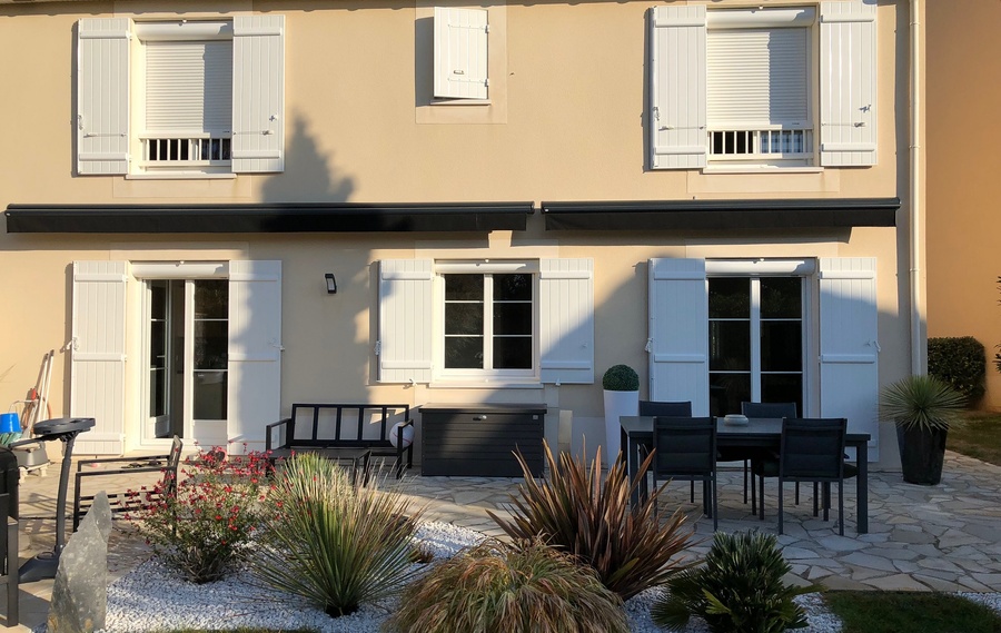 Volets battants classiques à Paris