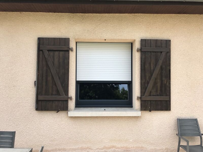 Volet à Paris : modernisez votre façade avec des volets sur mesure !